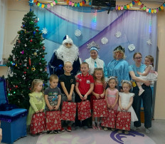 С Новым годом!.